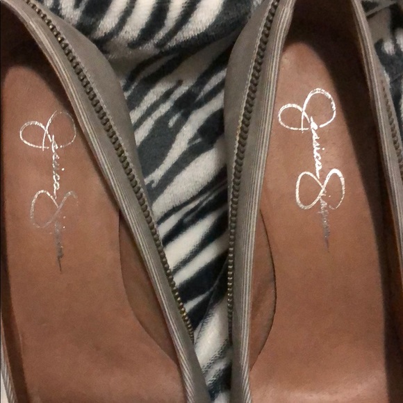 Jessica Simpson Pumps - Picture 6 of 6